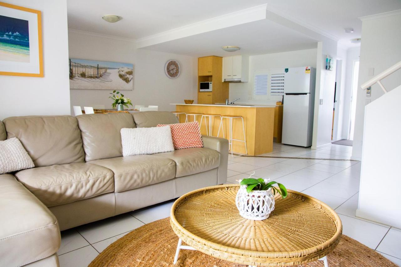 Tropical Getaway In 2 Bedroom Unit In 4 Star Resort Нусавил Екстериор снимка